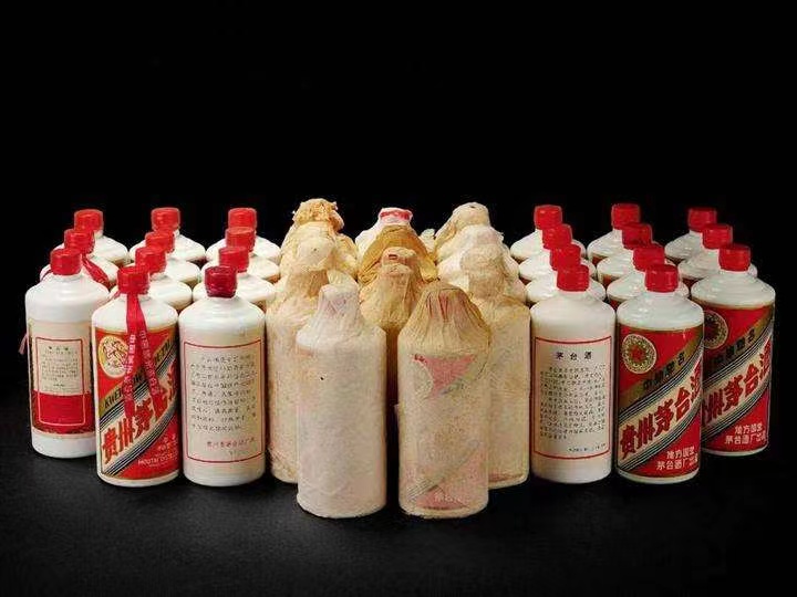 遵化日照岚山回收酒价格哪里回收(附近上门回收茅台酒）?